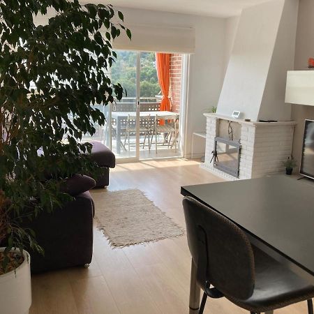 Apartamento Con Vistas Al Mar Castelldefels Exteriör bild